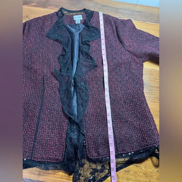 Chico's Women’s Red/Burgundy Tweed Blazer with Black Lace Detail Chico’s 2/Large - Picture 8 of 11